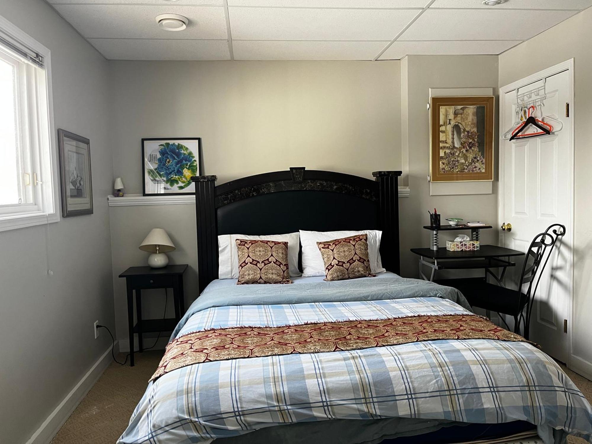 Citadel Cozy Quilt Private Bedroom YYC المظهر الخارجي الصورة